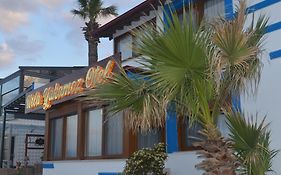Yakamoz Otel